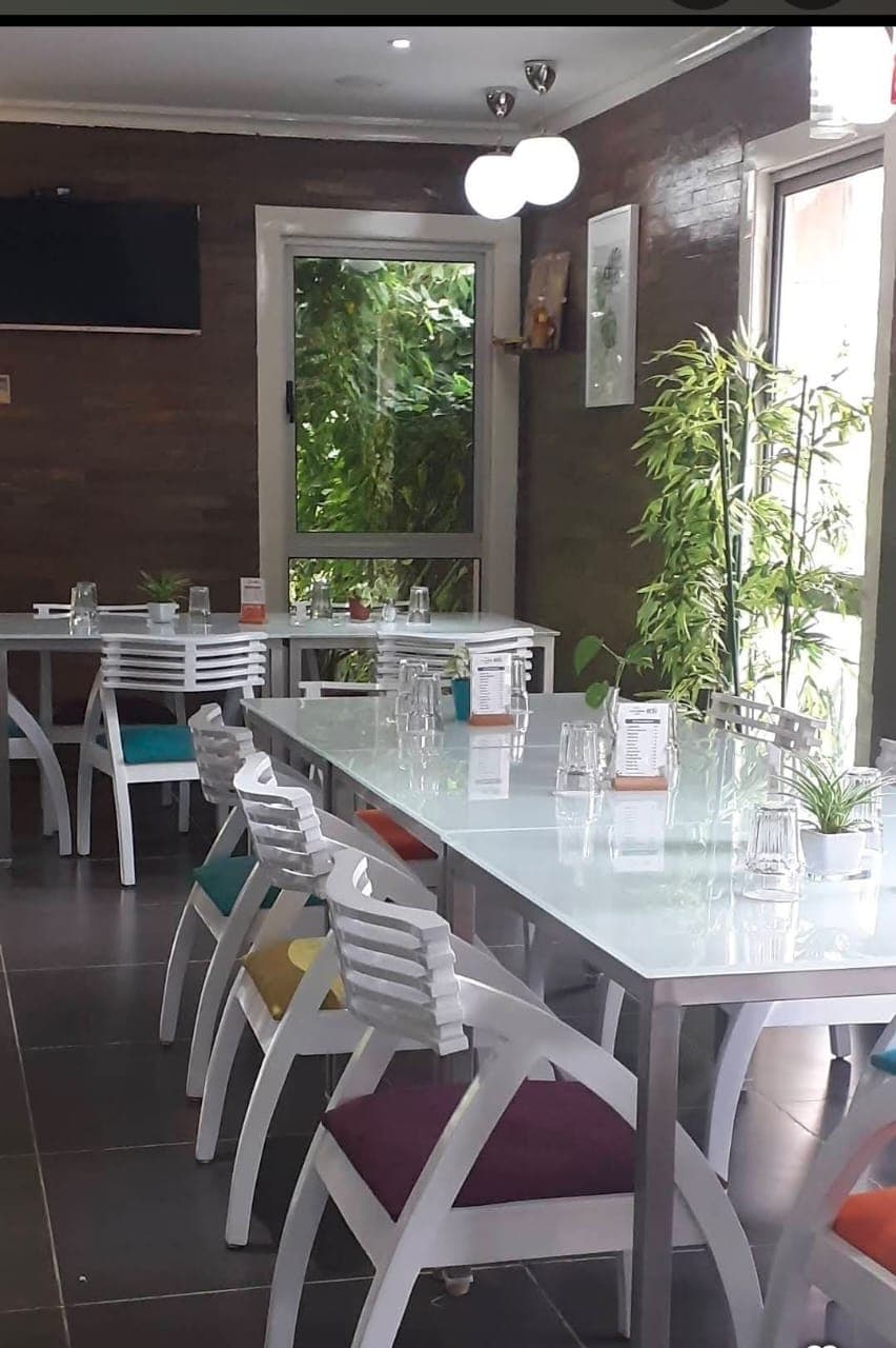 Premium Café & Dining